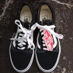 Vans ブラック スニーカー タグ付き25.5