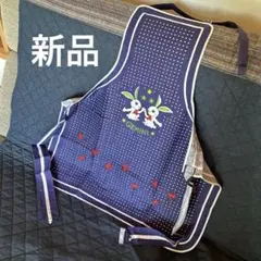 昭和レトロ　可愛いうさぎのイラストの短めのエプロン　紺色に水玉　新品　日本製