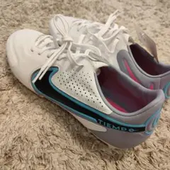 新品　Nike DB5621-146 ホワイトスパイクシューズ
