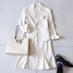 Item thumbnail for item 5d6fdd27-10f6-48b3-83ba-654004bd3149