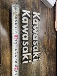 Kawasaki　真鍮製タンクエンブレム140mm　曲げ加工済み　左右２枚未使用 Kawasaki 真鍮製タンクエンブレム140mm 曲げ加工済み 左右2枚未