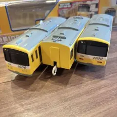 Item thumbnail for item fe8e8a8a-b4a3-4ea4-8ba6-53f98a78d80b