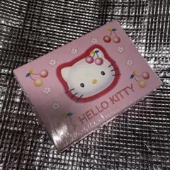 ハローキティ　レトロランチボックス