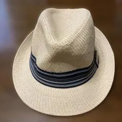 ベージュ ストライプリボン フェドラハット　ストローハット