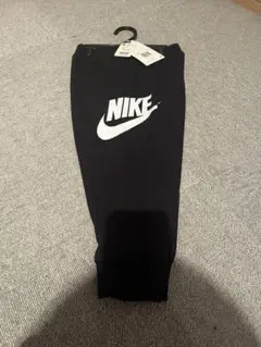 新品未使用　Nike 黒 ボトムス 新品タグ付き