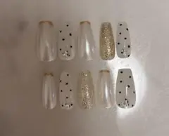 Item thumbnail for item c976c3e1-1f6f-4ff6-8bbb-2874d17238e4