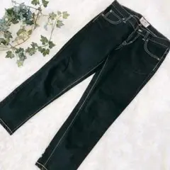 Lee ブラック　ストレートデニムパンツ　 Sサイズ