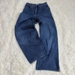 694 美品✨ユニクロ ワイドフィットカーブジーンズ ワイドデニムパンツ ルーズ