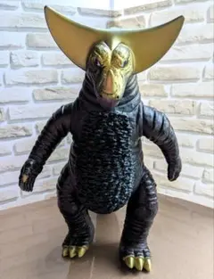 ゴモラ（バンダイ）ビッグサイズ ソフビフィギュア バンダイ BANDAI ウルトラマン 怪獣 ゴモラ ビッグサイズ ソフビ