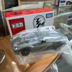 トミカ イベントモデル オリーブグリーン　光岡　オロチ