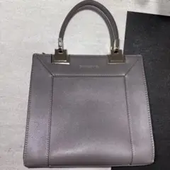 Samantha Vega バック