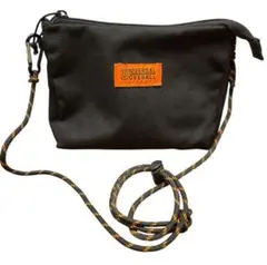 【超美品】UNIVERSAL OVERALL サコッシュ ショルダーバッグ
