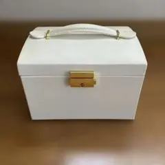 アクセサリーボックス