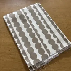 北欧風　なみなみベージュ　生地