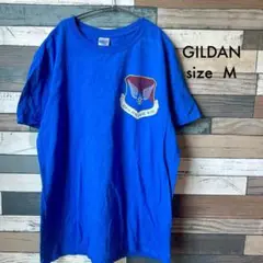 【古着】【GILDAN】 青 Mサイズ Tシャツ エンブレム付き　カラーTシャツ