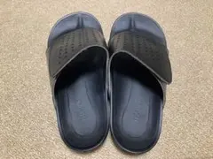 Item thumbnail for item 8863c4f9-a729-4f2a-890b-3250ca1d655a