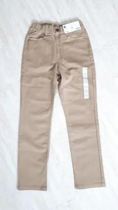 新品未使用　GU　ノビノビストレートパンツ　ストレッチパンツ