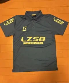 LUZeSoMBRA 青シャツ