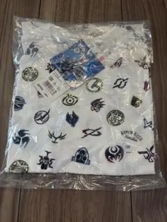 新品　UNIQLO 仮面ライダーut 120cm