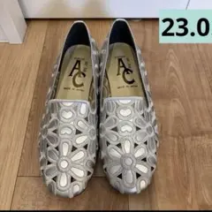 Item thumbnail for item 51217363-b571-4f29-bdbb-0a9447ad16bf