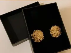 ゴールド 球状ピアス