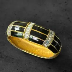 Item thumbnail for item 65cfbc4f-8722-495e-900d-29806e08f029