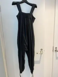 【美品】near nipponサロペット ブラック フリーサイズ