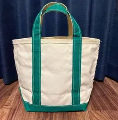 Item thumbnail for item 33e87968-1329-4554-a98d-70369bf60a81