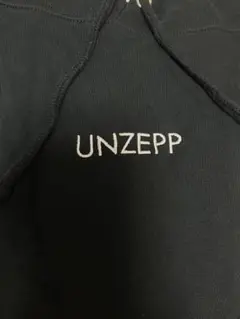 milet UNZEPP パーカー 美品】milet live tour 2023 5AM 黒パーカー（M）