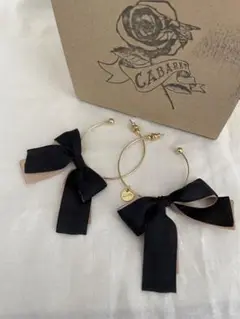 【匿名配送・送料無料】e.m. イーエム⭐︎Caberet キャバレーリボンピアス