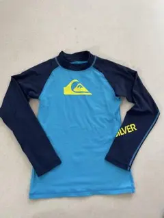 QUIKSILVER ラッシュガード 140