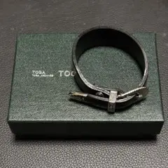 TOGA レザーバングル　箱　ショッパー付き 2025年最新】TOGA ブレスレットの人気アイテム - メルカリ