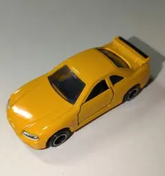 トミカ　日産スカイラインGT-R R34