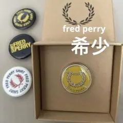 FRED PERRY ピンバッジ