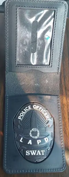 S.W.A.T.手帳風カードケース