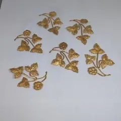 エッグアート　金色の花と葉のデコレーションパーツ6個セット