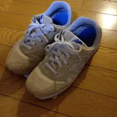 New Balance ベージュ スニーカー 25.5