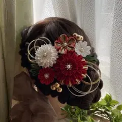 つまみ細工髪飾り　成人式　卒業式　紅白　えんじ　赤　袴　振袖　着物　和装　晴れ着