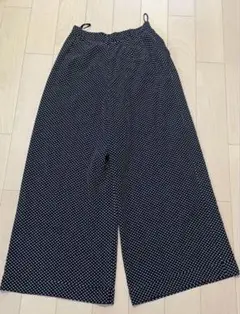 美品！INGEBORGインゲボルグ ブラックドットワイドクロップド丈パンツ