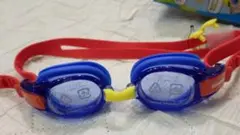 水泳用 ゴーグル 3才から使用可能 使いやすい 未使用 送料込