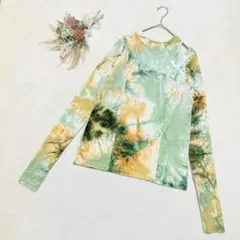 ソレイス 【F】 ショルダーカットベロアタイトトップス 個性的 柔らか 緑 派手
