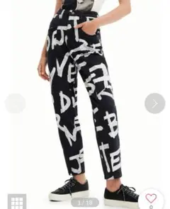 Desigual マニフェストパンツ　XL