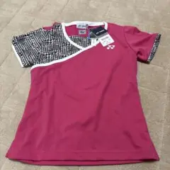 YONEX ピンク Vネックシャツ Mサイズ