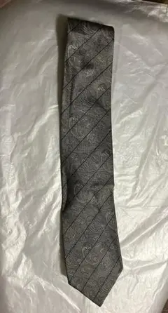 Yves Saint Laurent ペイズリー柄 ネクタイ
