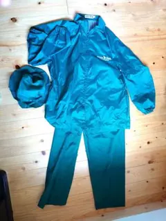 GORI CLUB 雨具上下セット 帽子付き　中古品