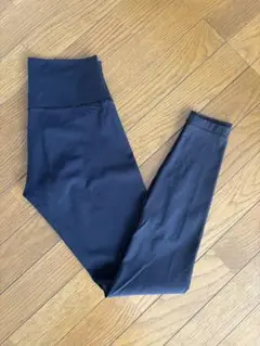 Lululemon wuder under ブラック ヨガレギンス サイズ6