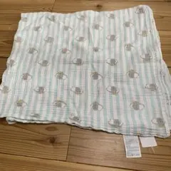 エイデンアンドアネイ　おくるみ　ダンボ