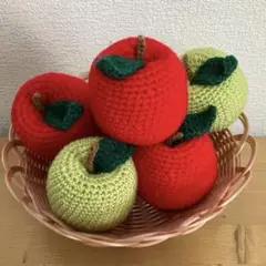 ＊＊ ぶぅ。＊＊ でかでか りんご 赤&青♪