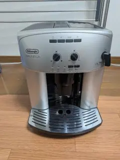 デロンギ ESAM2200SJ エスプレッソマシン 通電可　【ジャンク扱い】 デロンギ ESAM2200SJ エスプレッソマシン 通電可 【ジャンク扱い