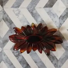 ブラウン 花型 ヘアクリップ 約12cm x 6cm べっ甲 フランス製 レトロ